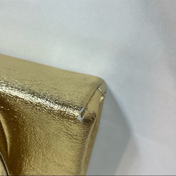 Vintage Gold Purse - Picture 5 of 11